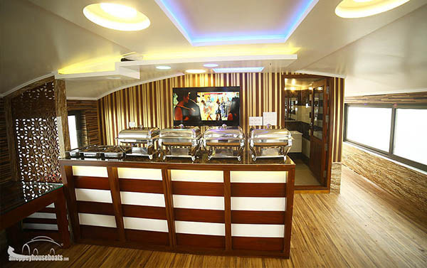 Luxury conference boat house alleppey