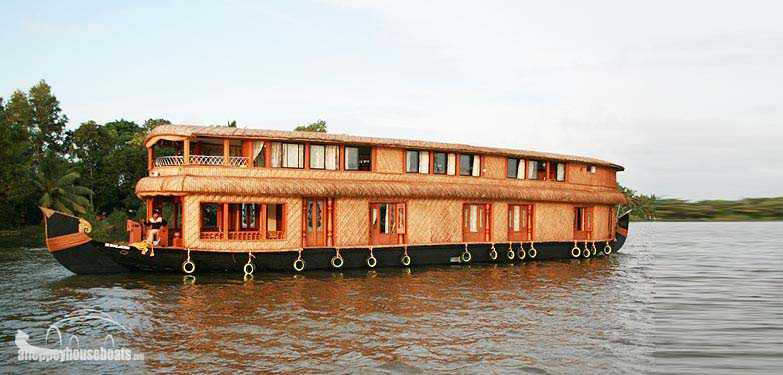 four bedroom deluxe kerala houseboats